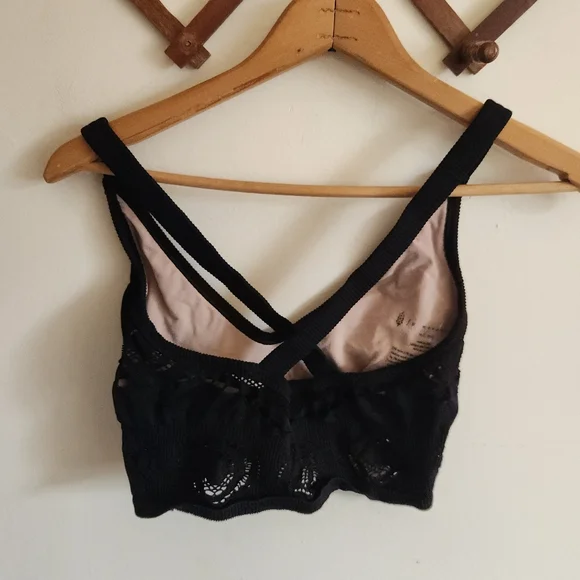 Free People Movement Black Lace Cutout Bralette Bra Intimates Medium Large - Picture 7 of 10